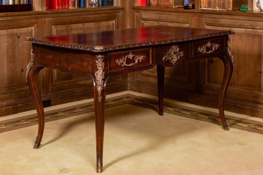 Louis XV-Style Oak Bureau Plat (1 of 20)
