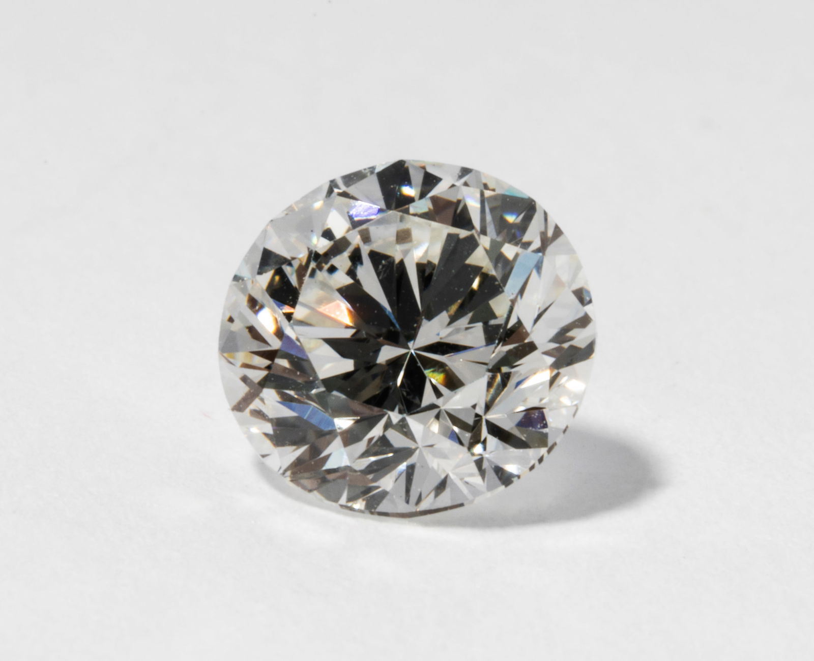 Loose Round Brilliant Cut Diamond (1 of 6)