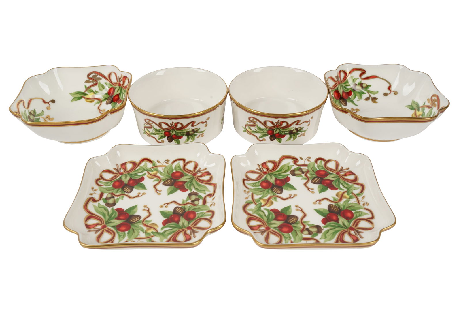 Group of Tiffany and Co. Porcelain Serving Pieces (1 of 7)