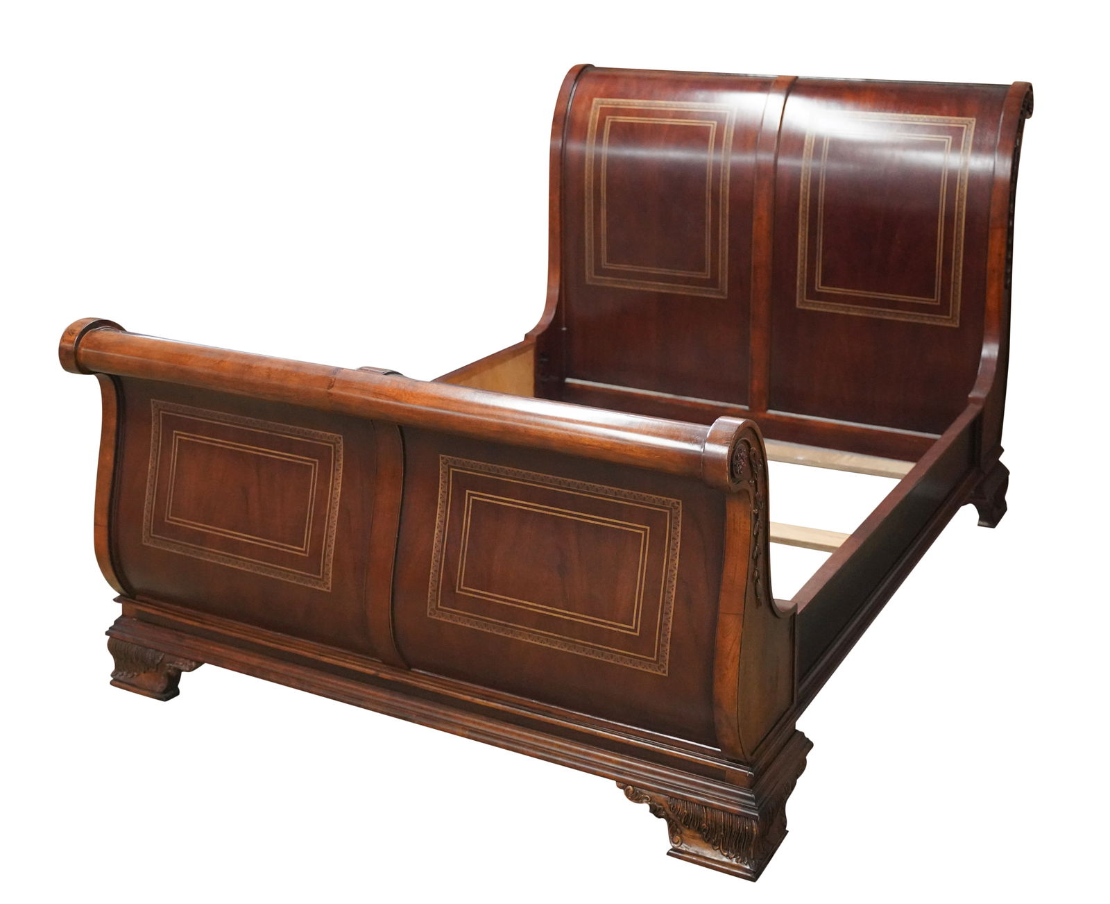 Queen-Size Sleigh Bed (1 of 14)