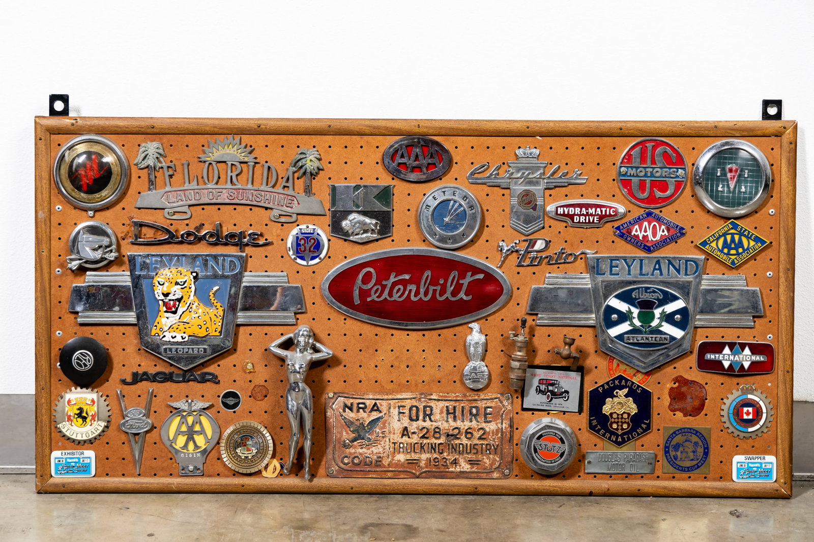 Collection of Car & Motorcycle Badges and Trim (1 of 11)