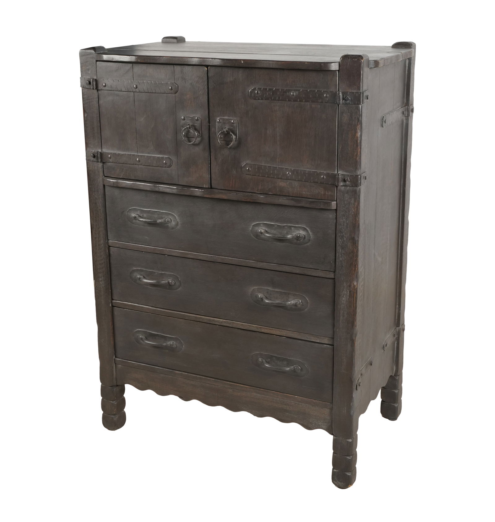 Monterey Linen Cabinet (1 of 8)