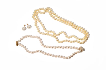 Pearl Jewelry Suite
