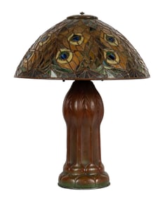 Chadwick-Ling Studios Tiffany-Style Peacock Table Lamp
