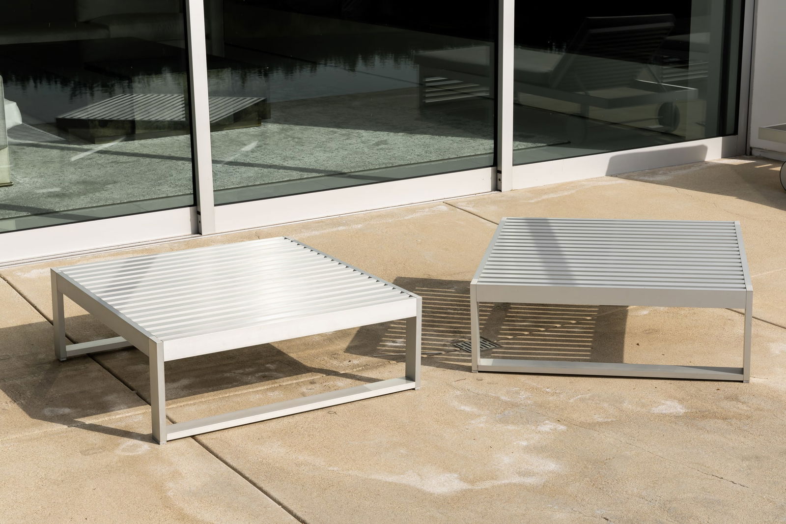 Gandia Blasco Pair of DNA Side Tables (1 of 12)