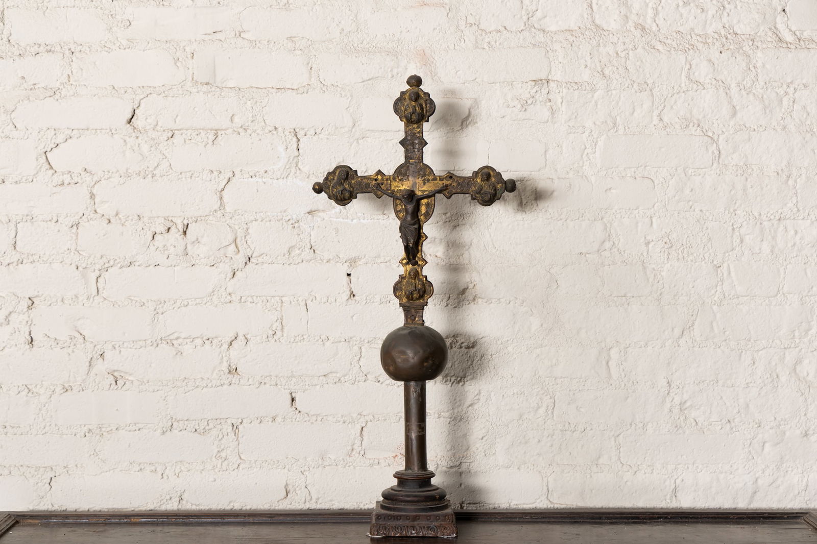 A Gilt Bronze and Brass Repousse Cristo Morto Processional Finial (1 of 18)