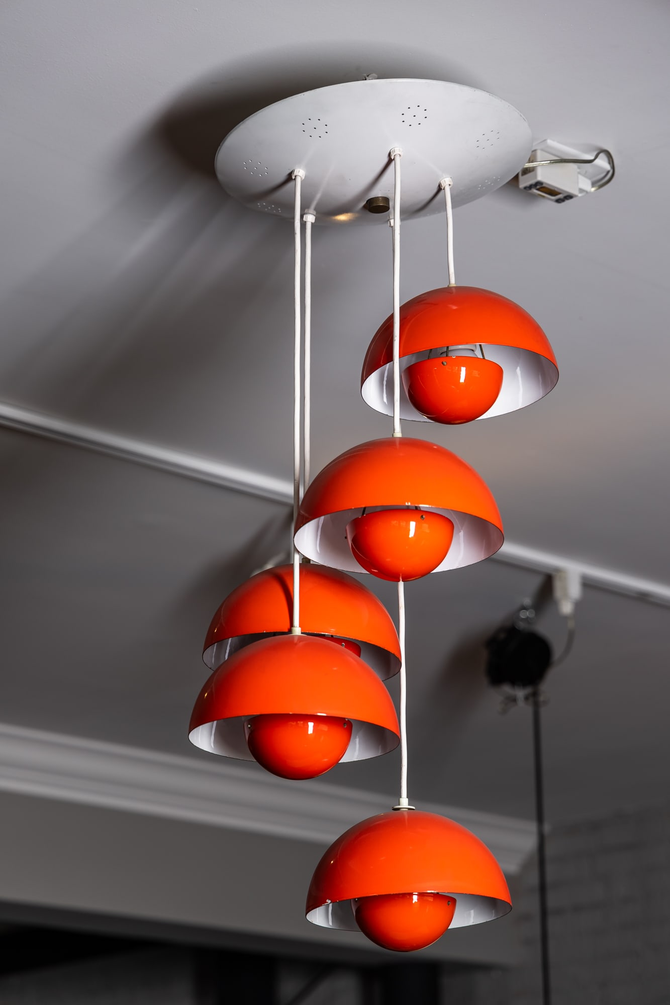 Verner Panton (1926 - 1998): Big Flower Pot Five-Light Chandelier (1 of 19)