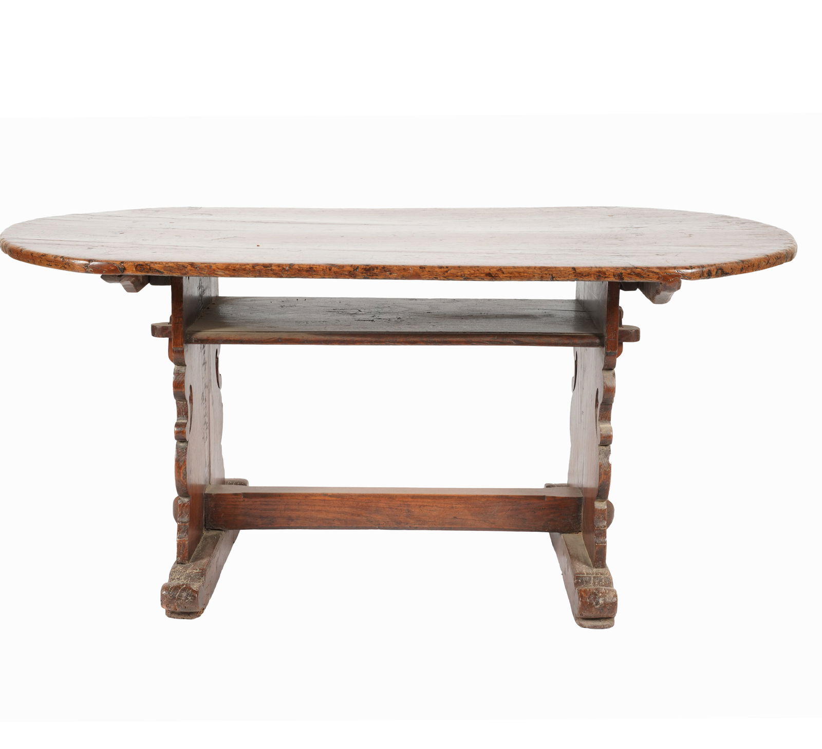 A German Provincial Pine Oval Beer Hall Table (1 of 11)