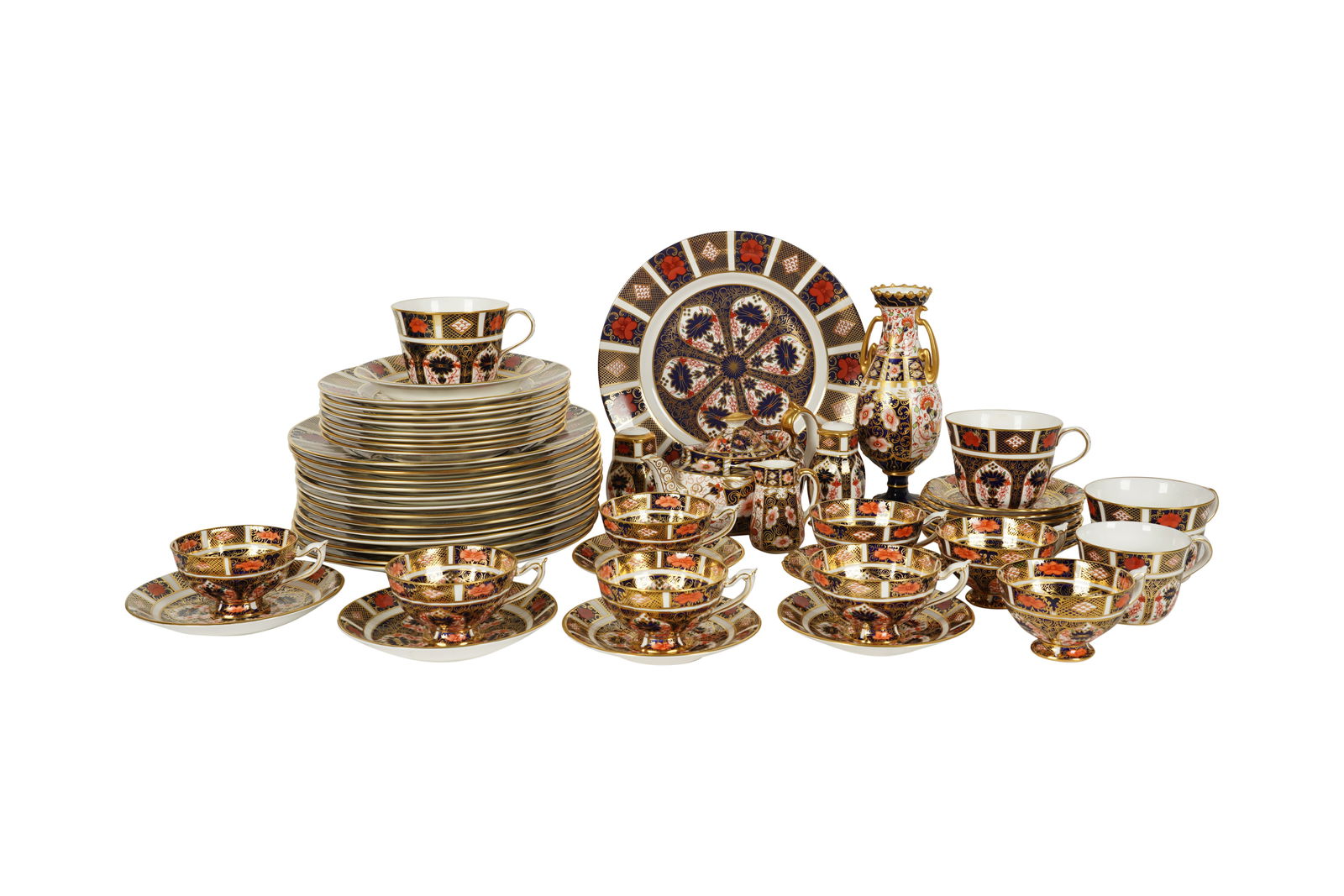 A Royal Crown Derby Old Imari Porcelain Service (1 of 13)