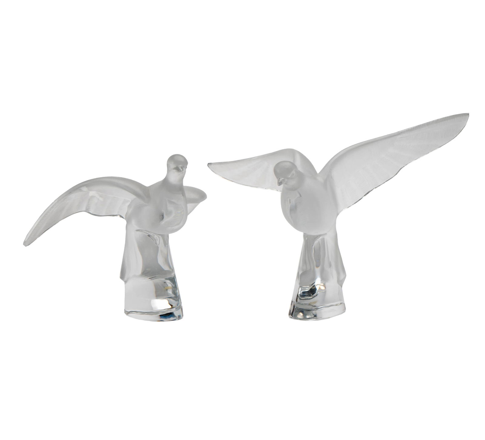 A Pair of Lalique Glass Colombe Clita Flying Dove Figures (1 of 20)