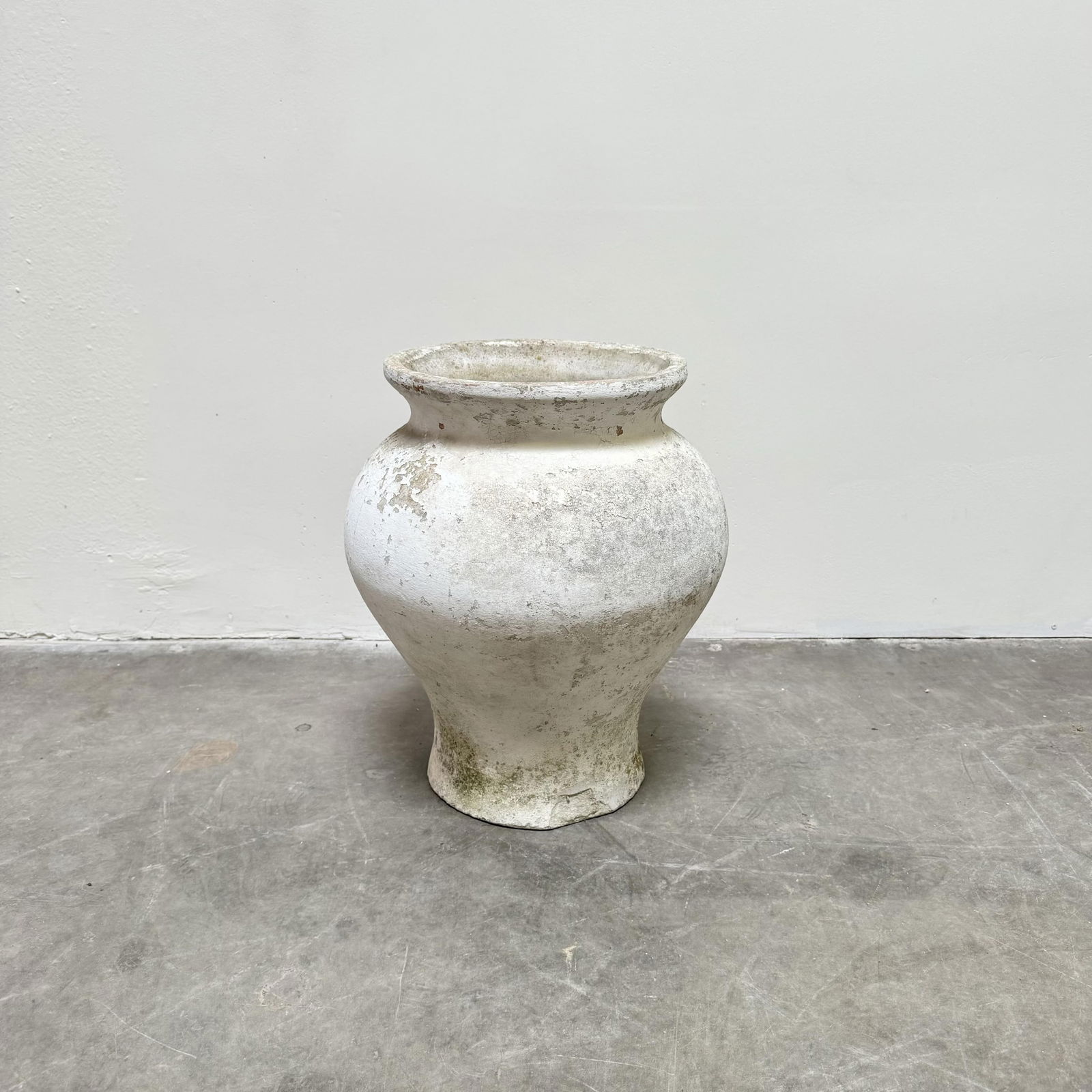 Willy Guhl: Urn-Form Planter (1 of 8)