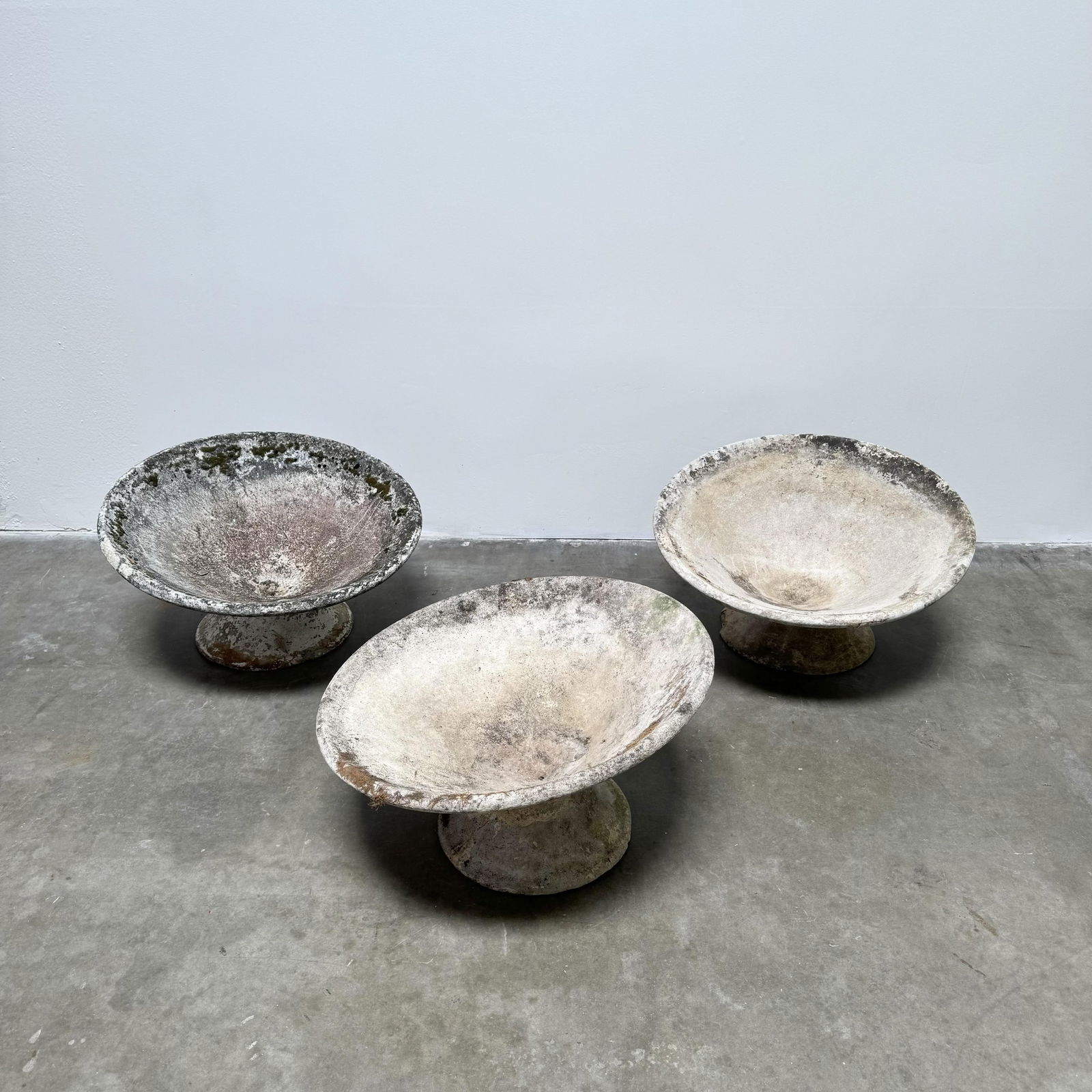 Willy Guhl for Eternit: Three Off-Kilter Planters (1 of 13)