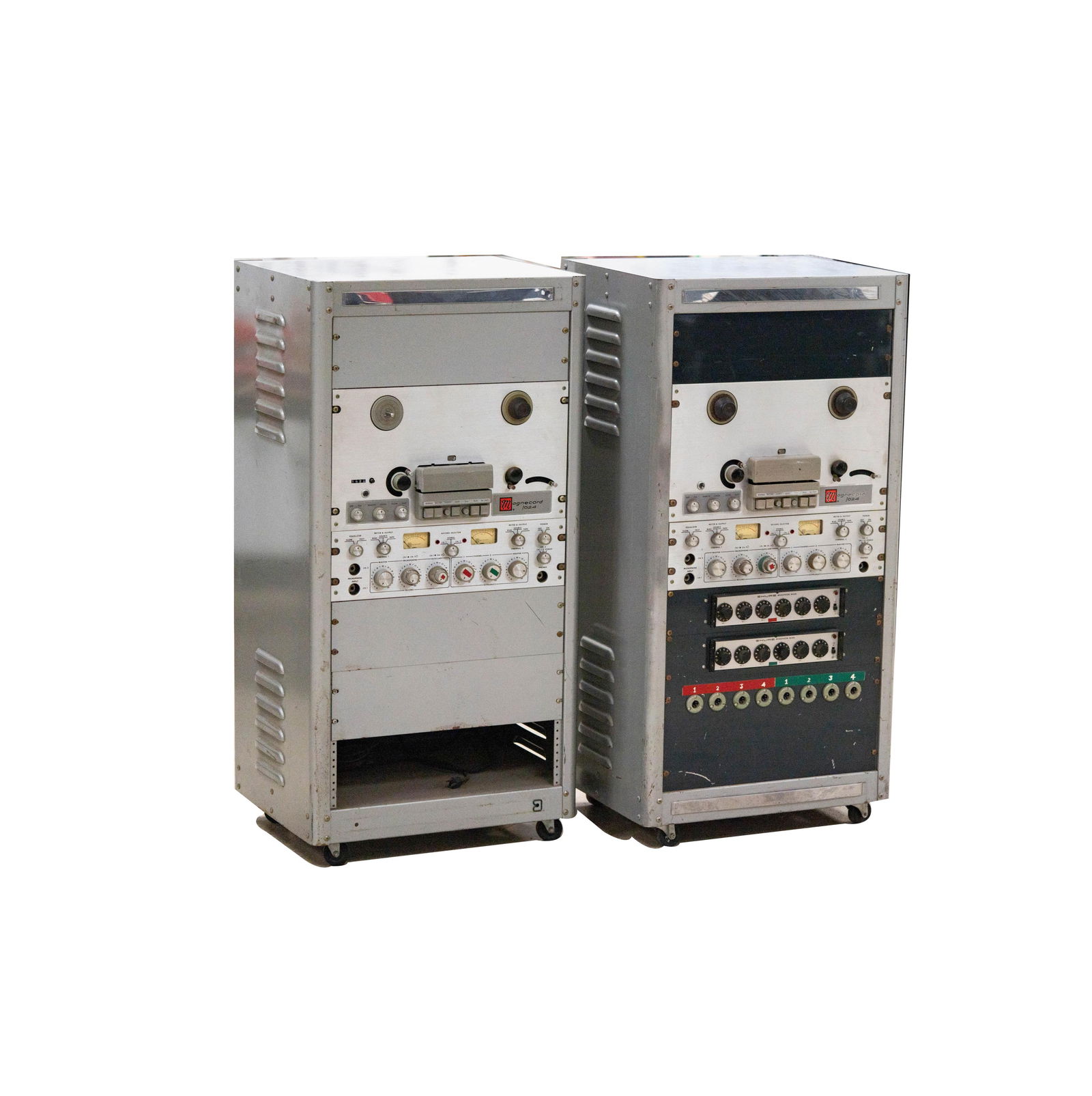 A Pair of Magnecord 1024 Reel to Reel Tape Recorder Machines (1 of 11)