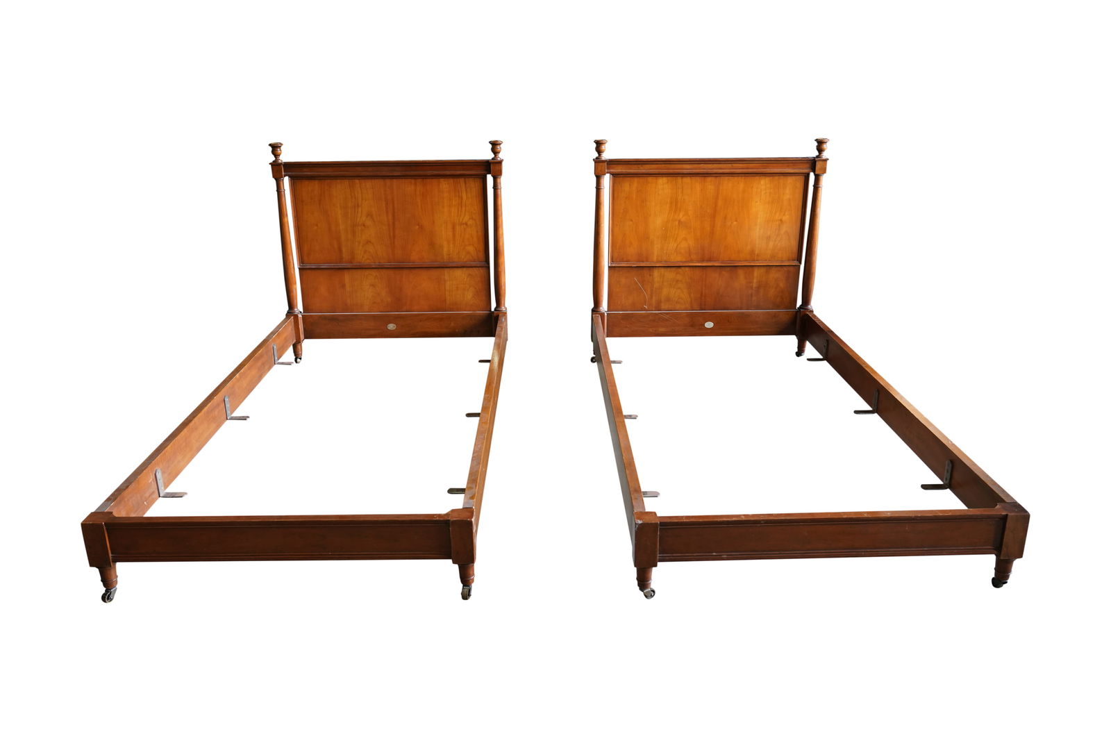 A Pair of Baker Mahogany Twin Beds (1 of 14)