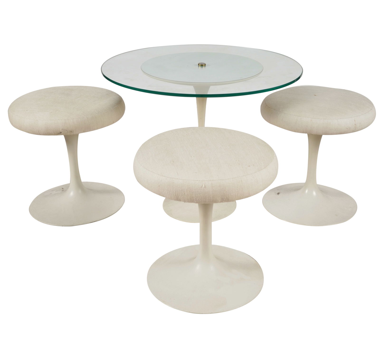 A Tulip-Style Cocktail Table with Three Stools (1 of 8)