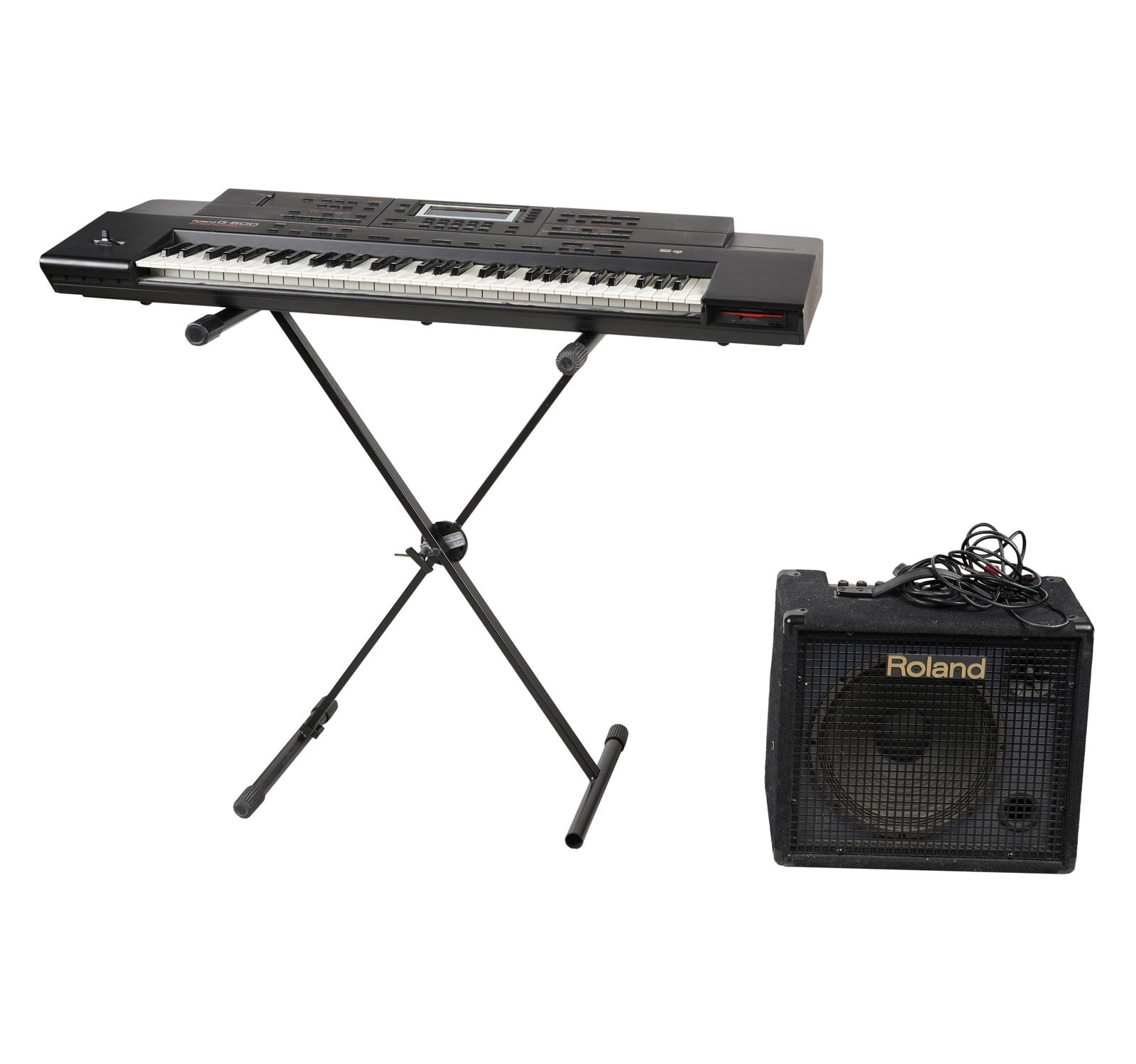 A Roland G-600 Keyboard and KC 100 Amp (1 of 9)