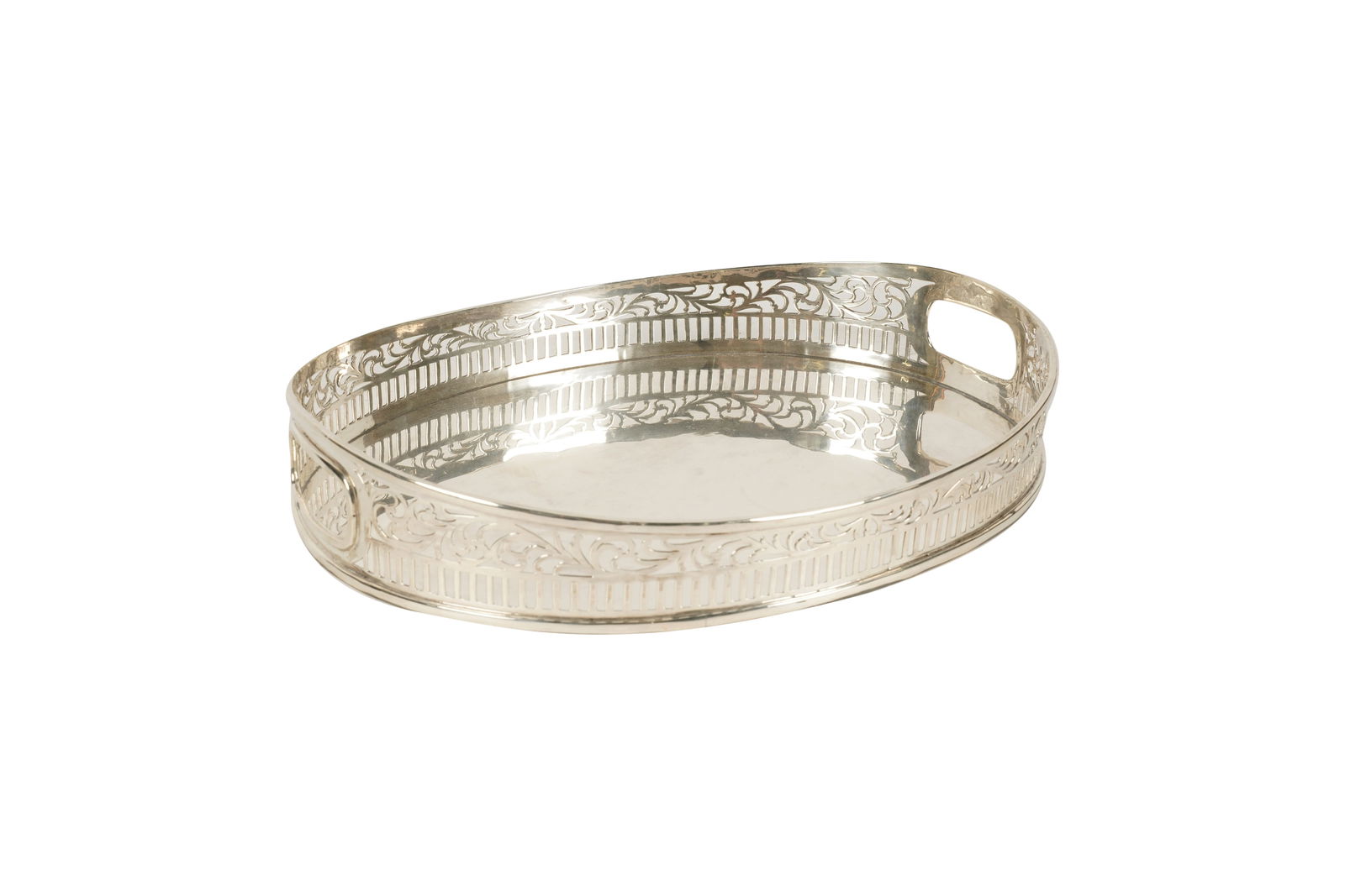 An American Sterling Oval Tray (1 of 8)