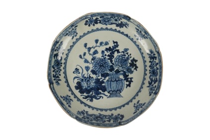 A Chinese Export Blue and White Porcelain Bowl