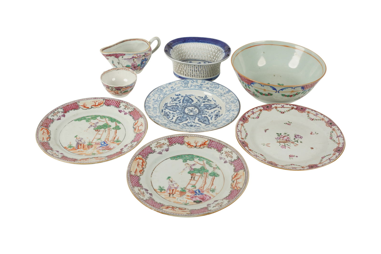 A Group of Chinese Export Porcelain (1 of 10)