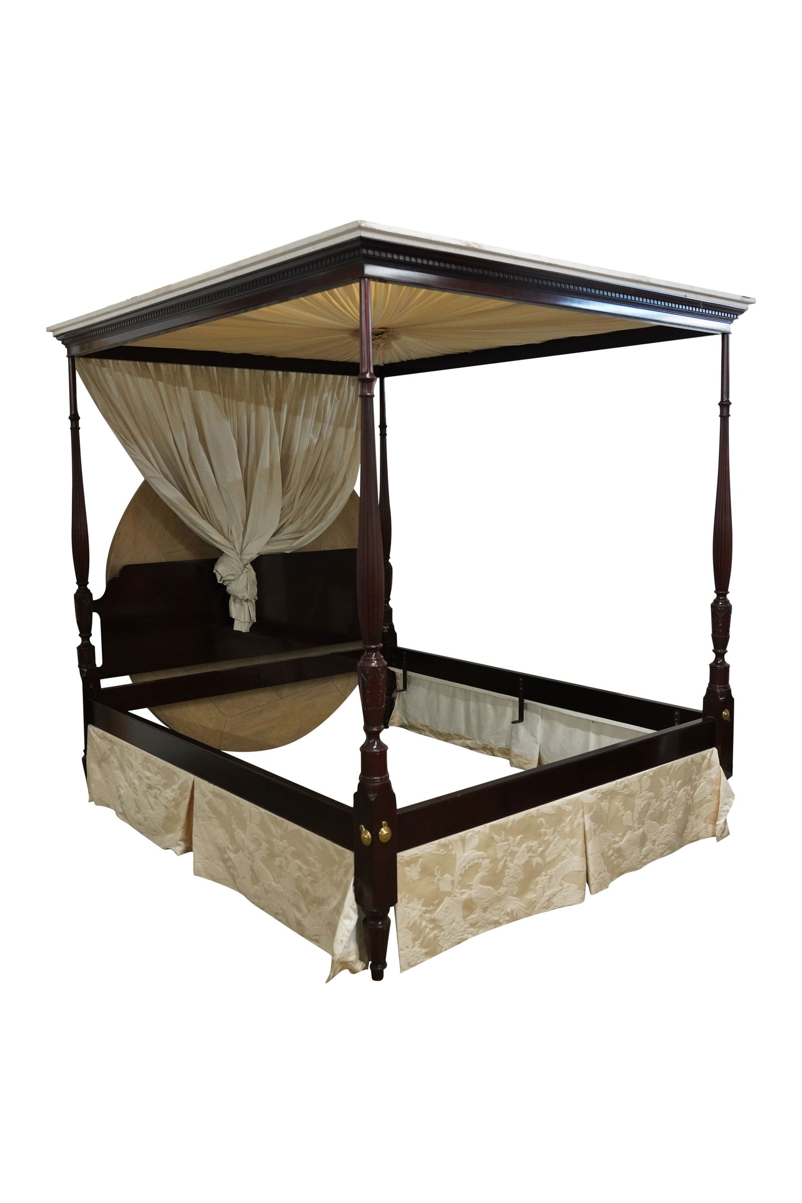 A Kindel Mahogany King Size Canopy Bed (1 of 12)