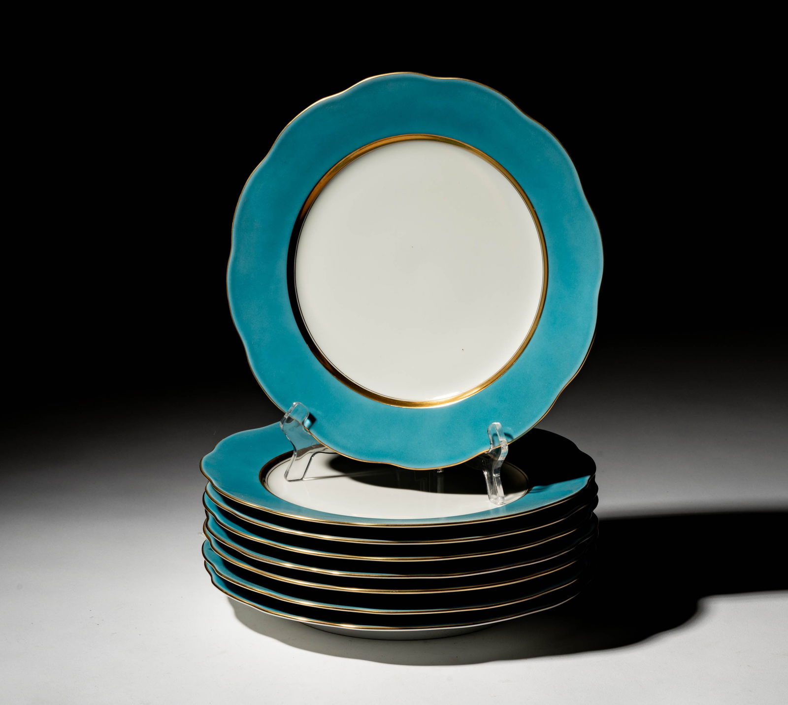 A Set of Herend Porcelain Dinner Plates (1 of 8)