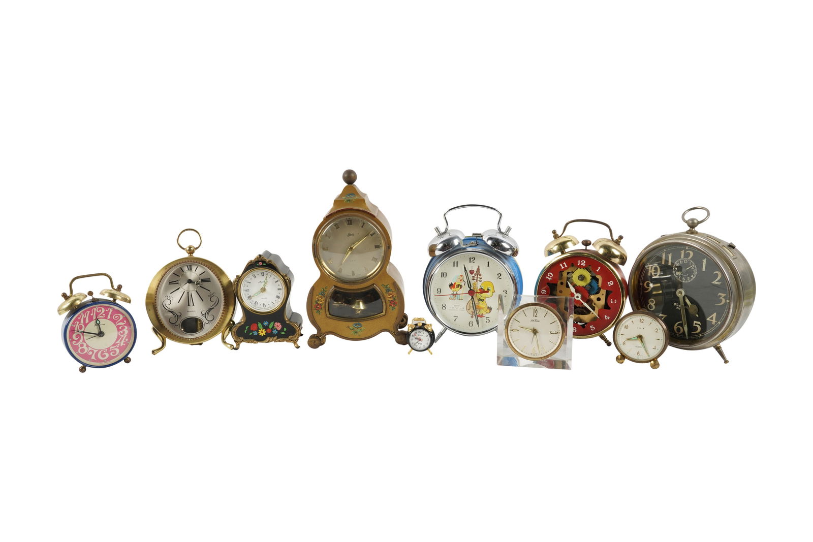 A Collection of Vintage Alarm Clocks and Table Top Clocks (1 of 12)