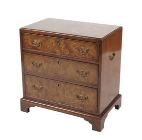 A Kittinger Bachelors Chest