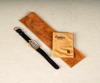 Ettore Bugatti 1881-1981 Anniversary Radiator Form Signature Watch