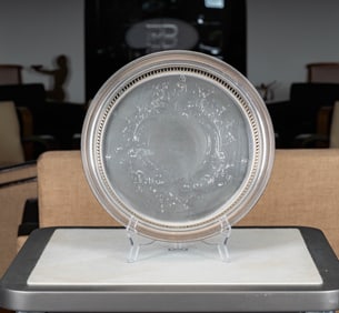 The Qual Monterey Historic Tribute Trophy