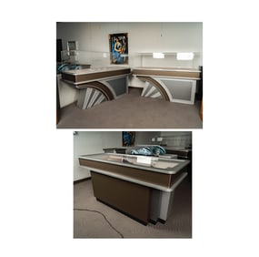 Three Modern Deco Style Display Cses
