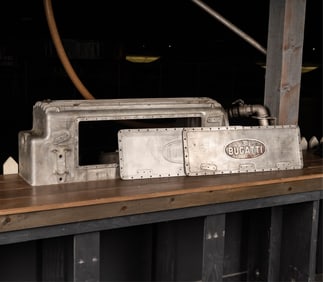 Bugatti Gearbox Case with Two Side Plates