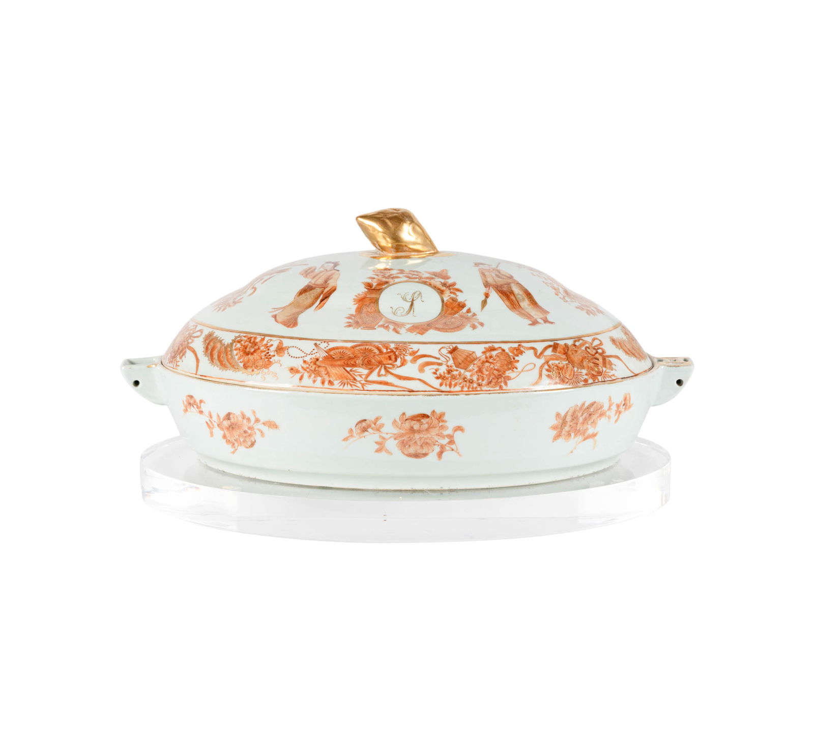 An Impressive Chinese Export Porcelain Covered Warming Tray (1 of 16)