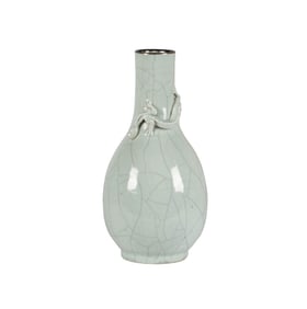 An Antique Chinese Celadon Crackleware Porcelain Vase