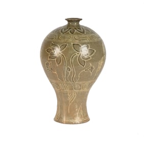 A Korean Celadon Ceramic Vase