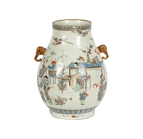 A Chinese Porcelain Vase