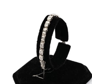 18 Karat White Gold Diamond Bracelet