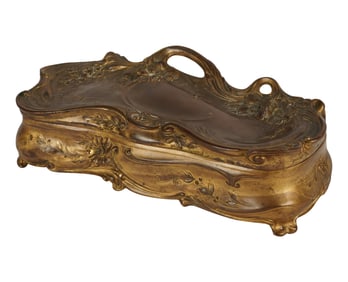 An Art Nouveau Gilt Metal Vanity Box