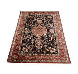 Oriental Rug 4'5" x 6'6"