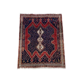 A Persian-Style Rug (5'10" x 7'6")