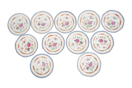 A Set of Chinese Export Porcelain Plates