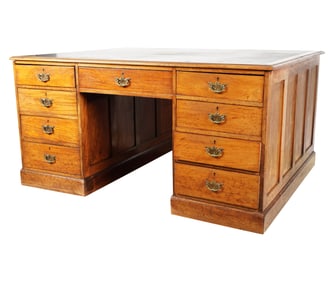 An English Partners Desk