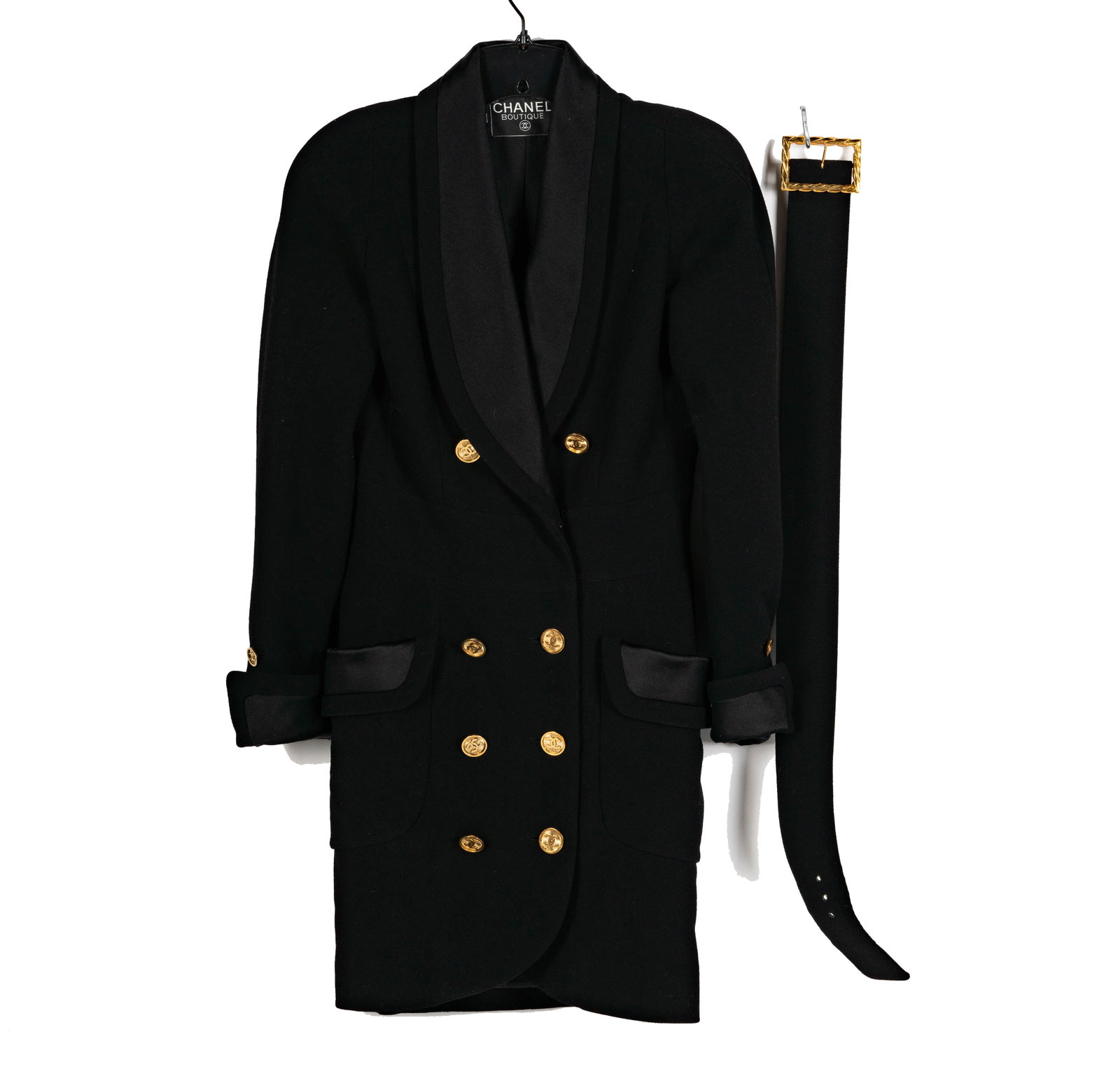 A Chanel Boutique Two-Piece Suit (1 of 12)