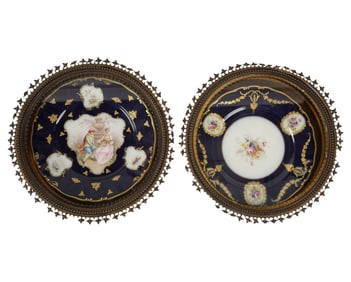 A Pair of French Porcelain Cabinet Plates