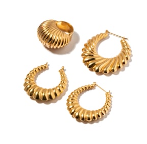 Janis Paige: Cartier 14 Karat Yellow Gold Ring and Earrings
