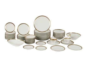 A Heinrich Bavarian Porcelain Service