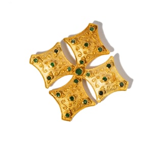 18 Karat Yellow Gold Emerald Brooch