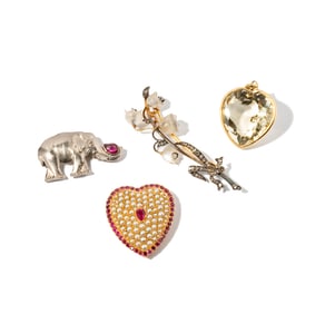 Small Group Of Five Pieces Of Assorted Jewelry