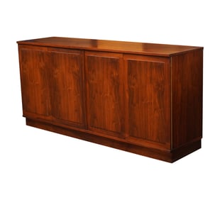 A Mid-Century Modern Sideboard / Credenza