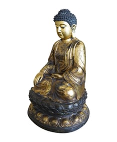 A Chinese Gilt Bronze Buddha Figure