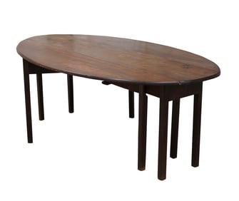 A Georgian Mahogany Drop Leaf Table